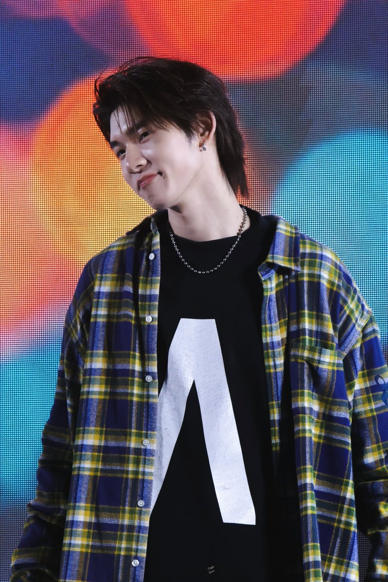 | ̶G̶R̶A̶V̶I̶T̶Y̶ ̶ | tweet media