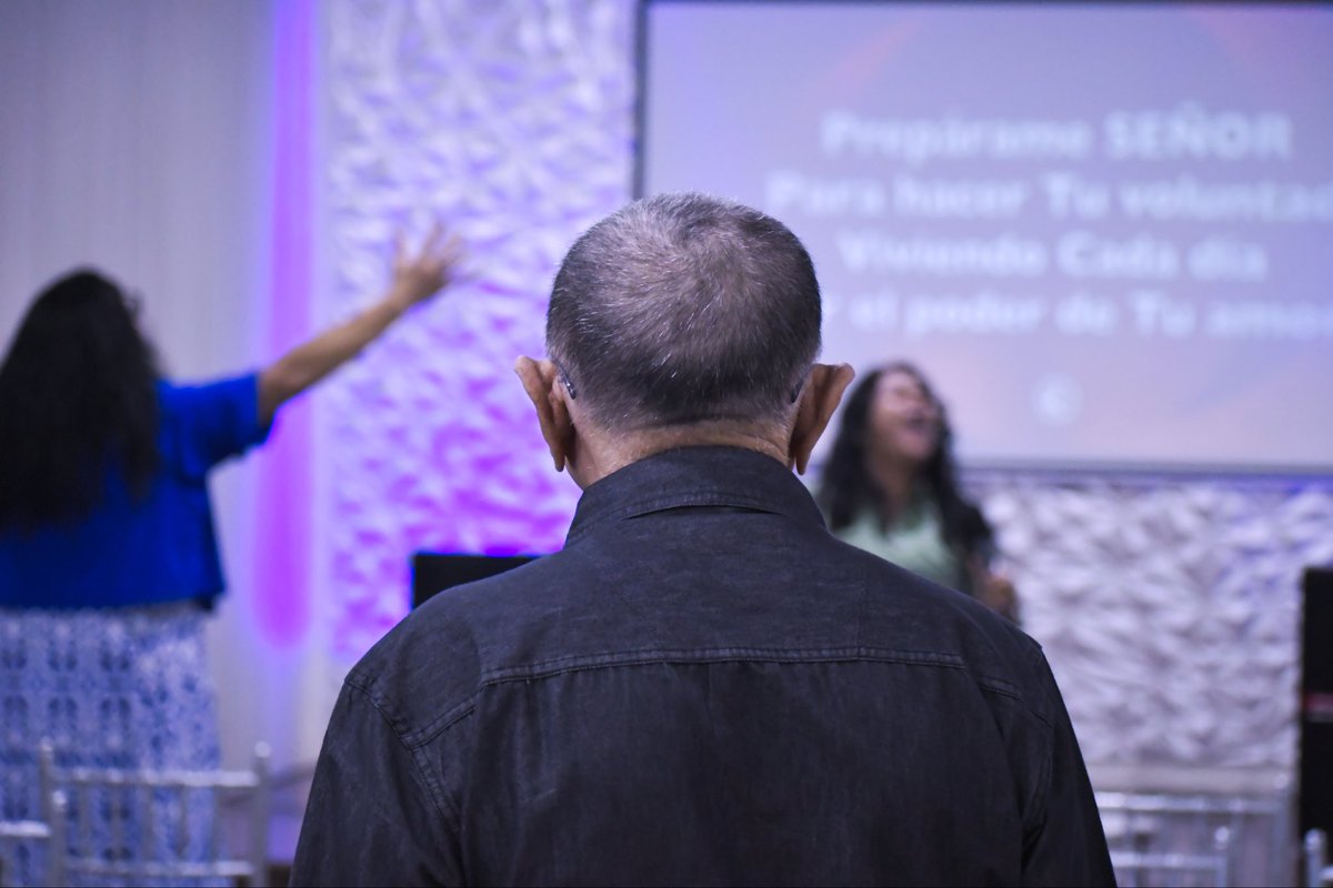 Crmhtx's tweet photo. Este domingo queremos invitarte a un tiempo especial en nuestra iglesia en Katy/Houston.

Si estás buscando un lugar donde crecer, recibir palabra de Dios

Ven tal como eres. Hay un espacio para ti y tu familia.

📍 Dirección: 166 applewhite Dr Katy Texas 77450

🕚 Domingo 11 AM https://t.co/liXbBgn1dQ