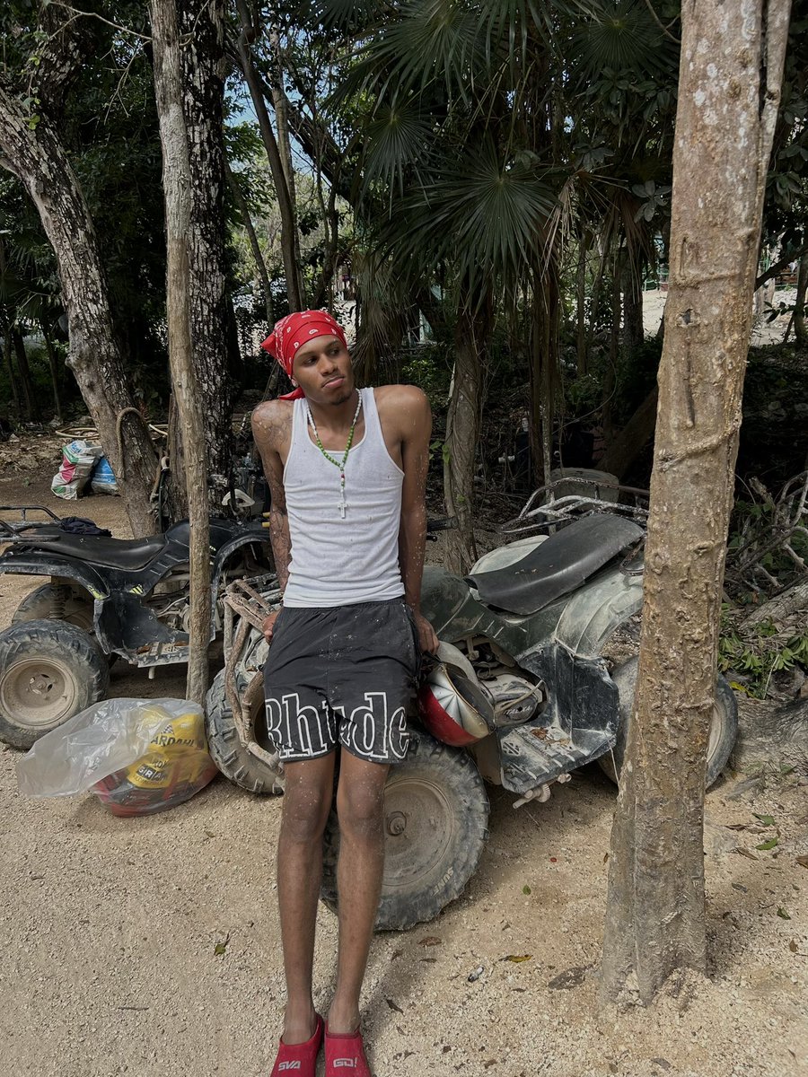 Xae✌🏽 tweet media