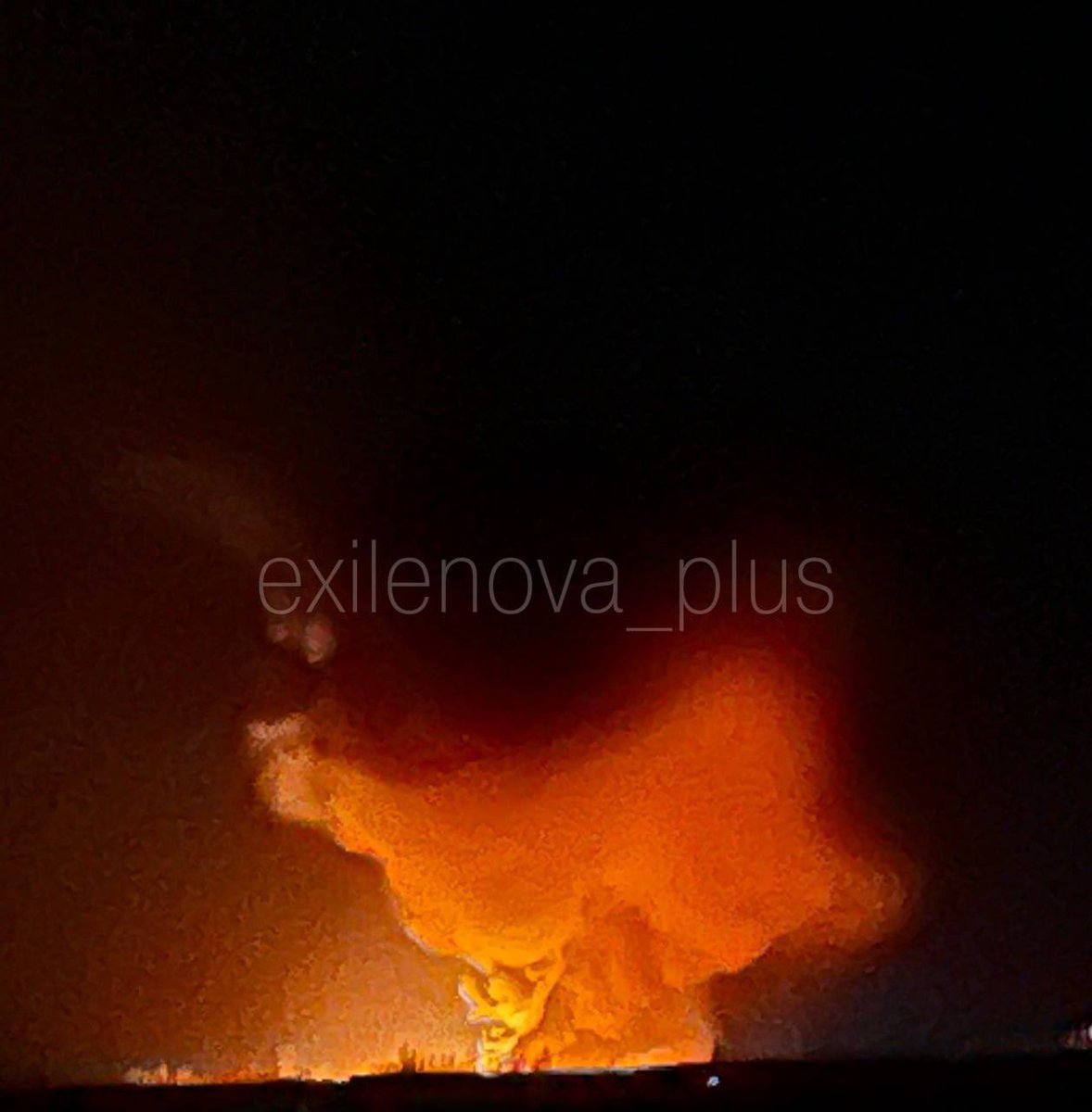 front_ukrainian's tweet image. ❗️At night, a local substation in the occupied Melitopol of Zaporizhzhia region was attacked, partial blackout is reported.