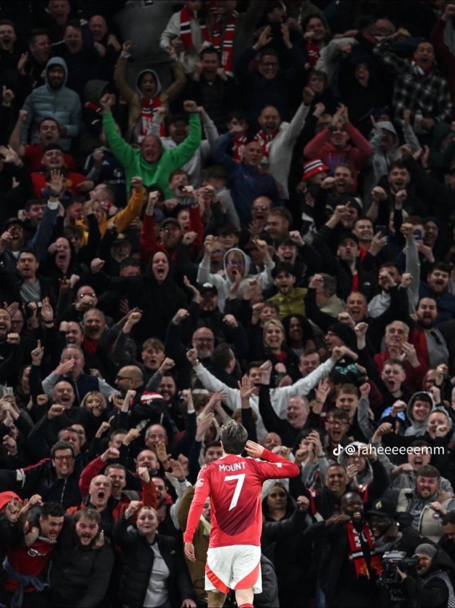 𝙶𝙰𝙽𝙰🩶 tweet media