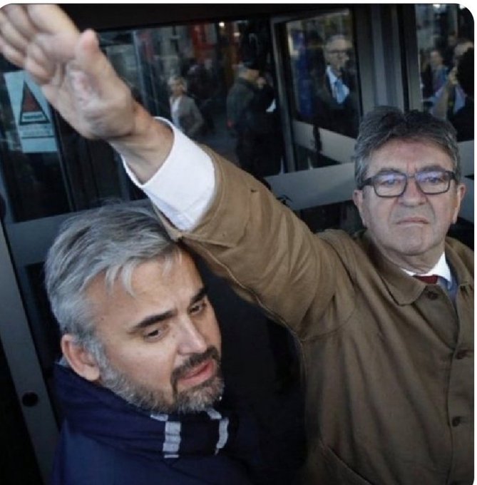 LÉVADÉDUBOCAL tweet media