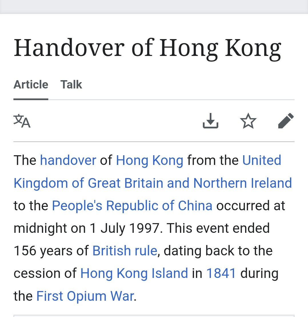 Red Bird in the Sky 🌄 tweet media