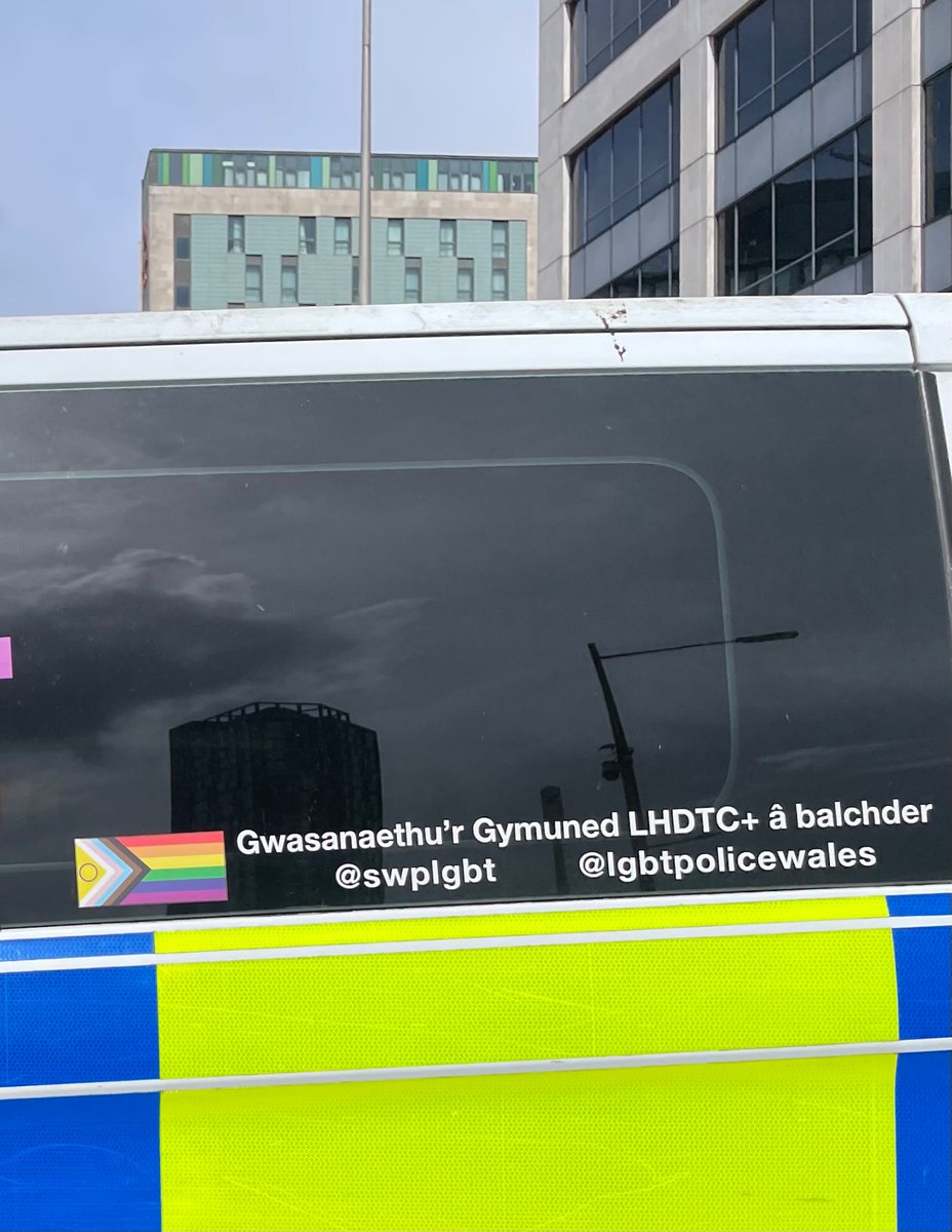 Clitoris Maximus tweet media