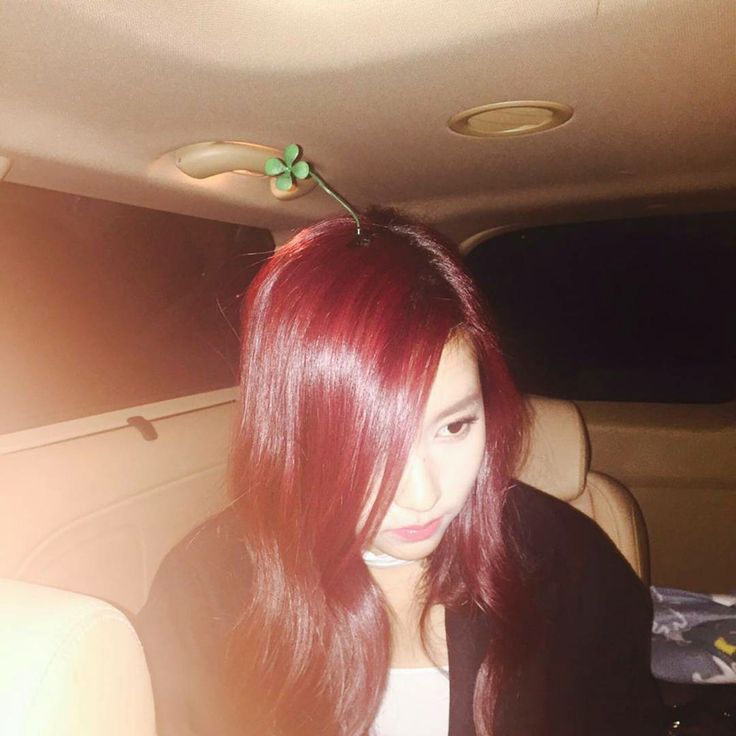 mina old pics tweet media