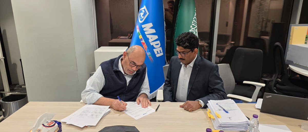 MARprojectsksa's tweet photo. A significant milestone as we officially sign our contract with Mapei for the construction of their new facility
Another step forward in our journey of building reliable, high-quality spaces and achieving strong results.
#ContractSigning #Mapei #ConstructionExcellence #NewProject https://t.co/2yR7xgH146