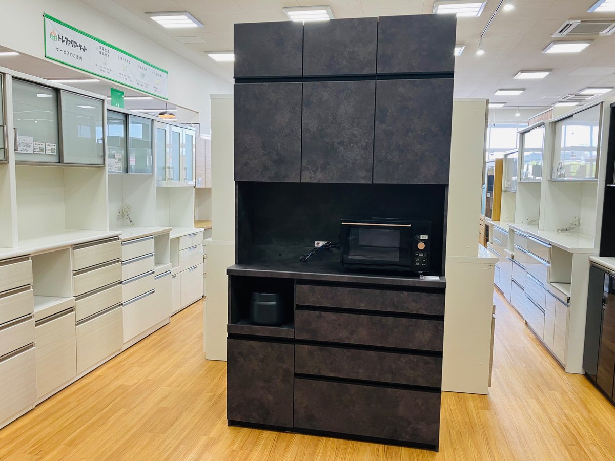 パモウナの3枚扉レンジボードのご紹介！【トレファク入間店家具紹介22-07】 家具多数展開中】Pamouna（パモウナ）のレンジボードをご紹介します