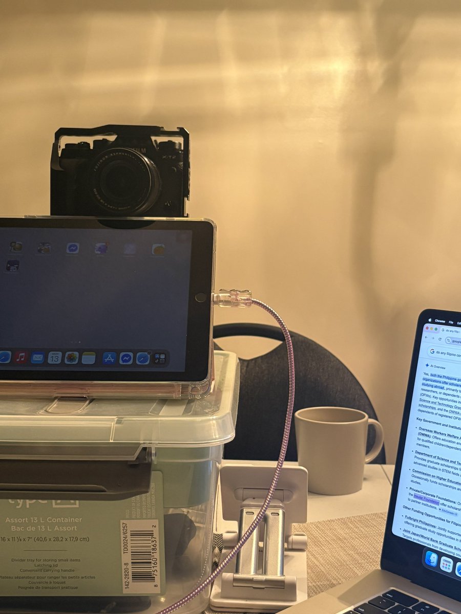 gelaaaatineee's tweet photo. current setup 🎥👀 https://t.co/pcD9hdkoKQ