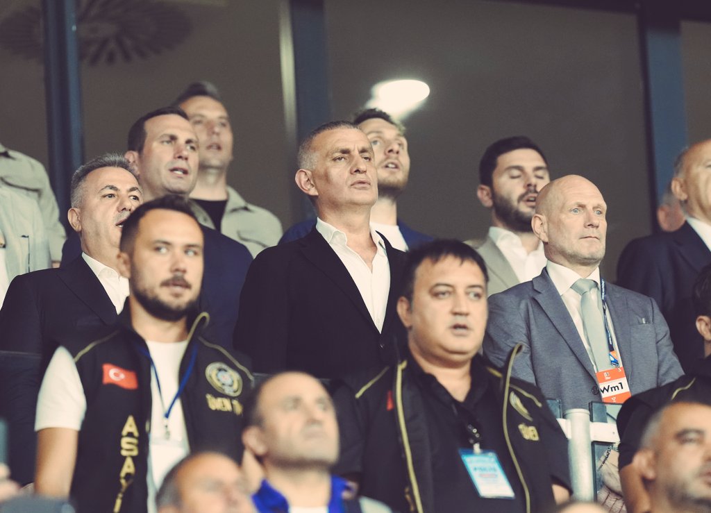 Uğur Aslan tweet media