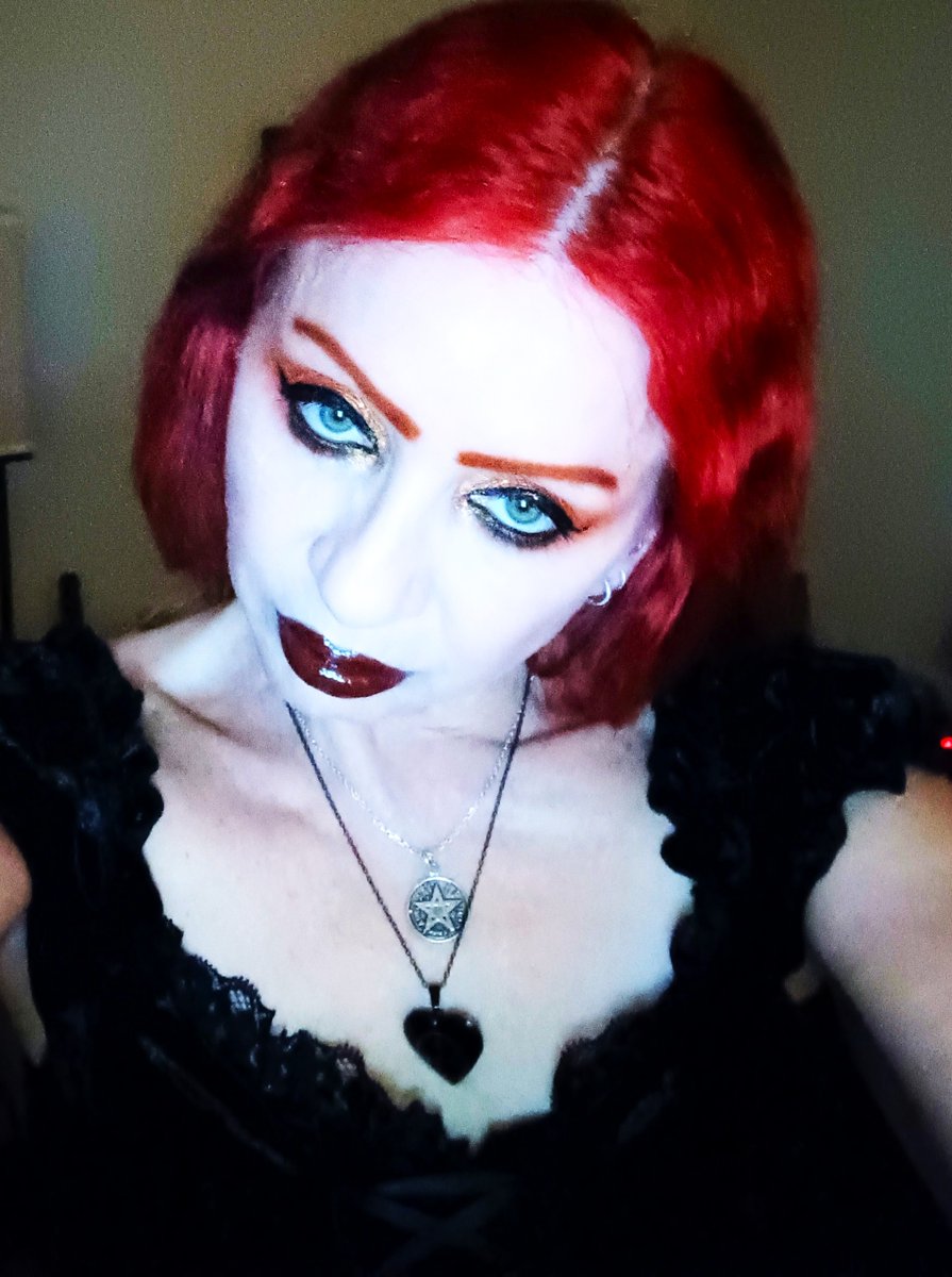 honeybadgerpanda tweet media