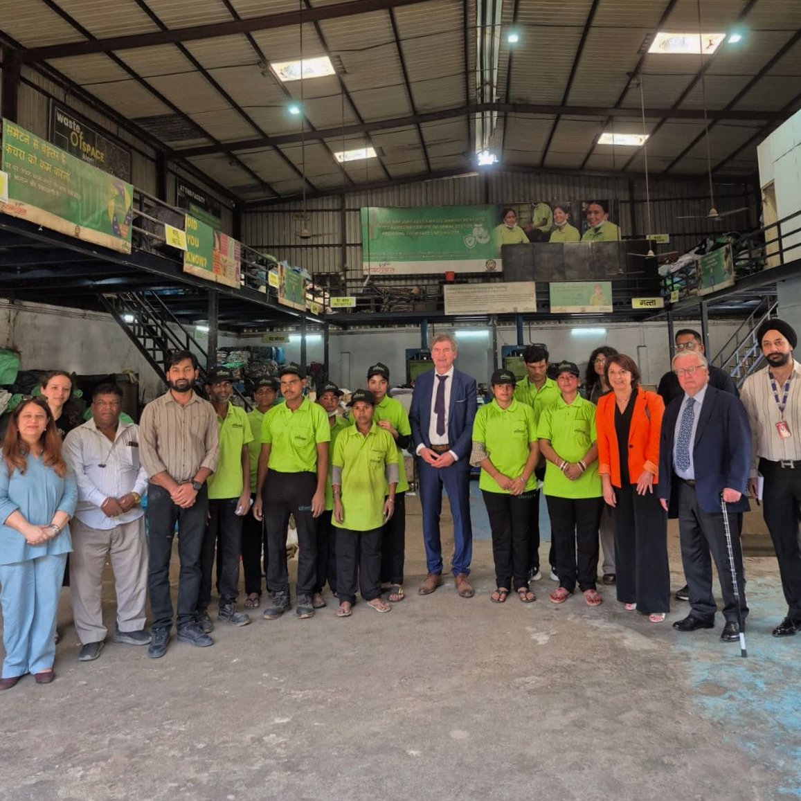 FranceinIndia's tweet image. French Senators of 🇫🇷🇮🇳 Interparliamentary Friendship Group visited a waste sorting centre run by NGO @ChintanIndia, working on waste, recycling &amp;amp; advancing circular economy.

They highlighted civil society’s role in inclusive solutions &amp;amp; tackling single-use #plastic.