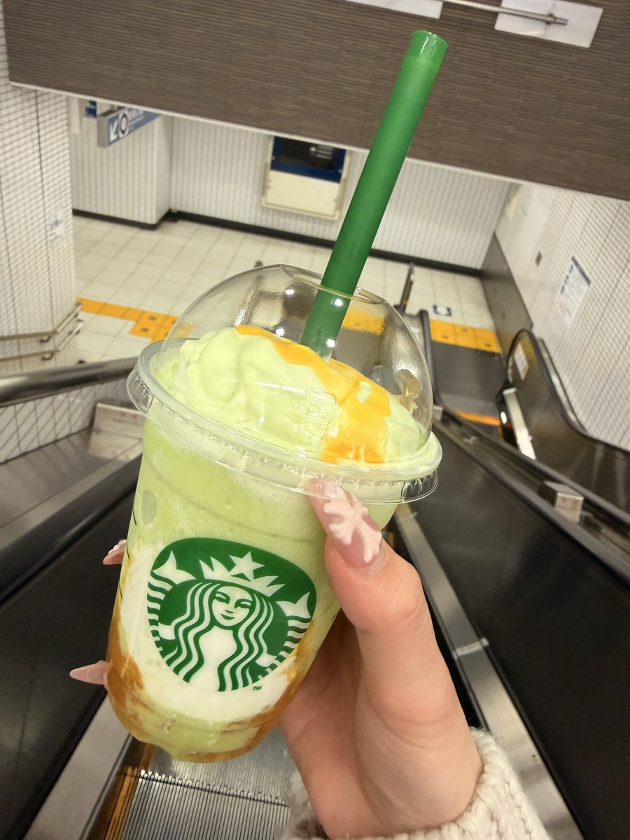 収録終わってメロンのやーつ！🍈
おいしかった🤤