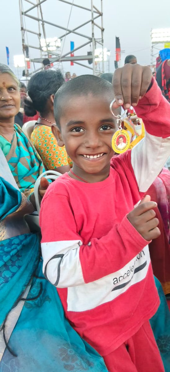 திரும்ப திமுக தான் ஆட்சிக்கு வரும்னு சொல்றவங்கலாம் Attendance போடுங்க 💪

#மீண்டும்_ஸ்டாலின்
#ஸ்டாலின்_தொடரட்டும்‌