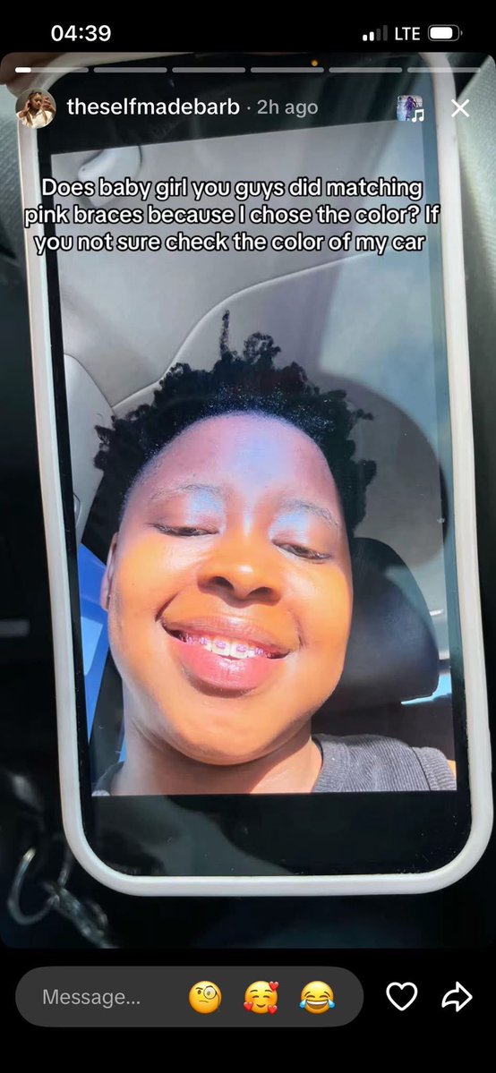 Kgadi_yaMoloto's tweet image. We Finally Arrived 😭😭😭😂😂😂😂It Was Long Overdue 🤣🤣🤣 🏳️‍🌈 people in this LGBTQ Community are not real people I swear??😭😭😭

So Shandesh and Mimi gave each other ring of lies???
In all this I did say that Selfmade Barb ke stud player cos what do u mean she made Mimi and