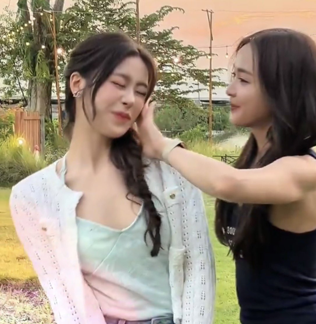 เละคัก tweet media