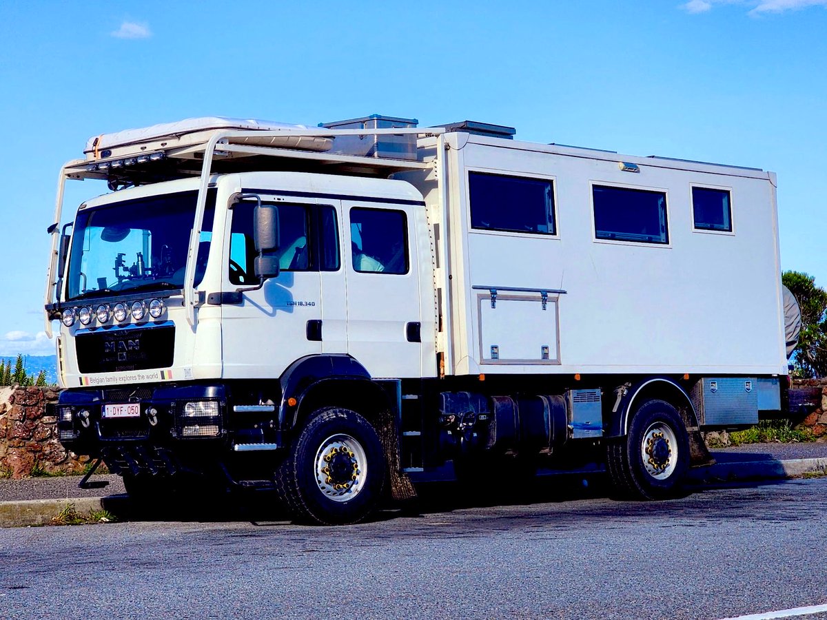 SFcarspots's tweet image. #MANMonday Spotted this cool 2006-Present MAN TGM 4x4 Expedition Truck/Overlander from Belgium #MAN #MANTGM #MANTGMOverlander #TGM4x4 #MANoverlander #MANExpeditionTruck
#MANTruckandBusSE #MANNutzfahrzeugeAG #GermanTruck
#GermanOverlander #Overlander #ExpeditionTruck #4x4Truck