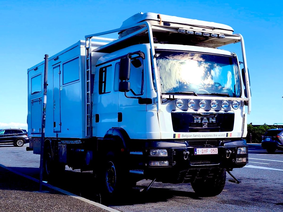 SFcarspots's tweet image. #MANMonday Spotted this cool 2006-Present MAN TGM 4x4 Expedition Truck/Overlander from Belgium #MAN #MANTGM #MANTGMOverlander #TGM4x4 #MANoverlander #MANExpeditionTruck
#MANTruckandBusSE #MANNutzfahrzeugeAG #GermanTruck
#GermanOverlander #Overlander #ExpeditionTruck #4x4Truck