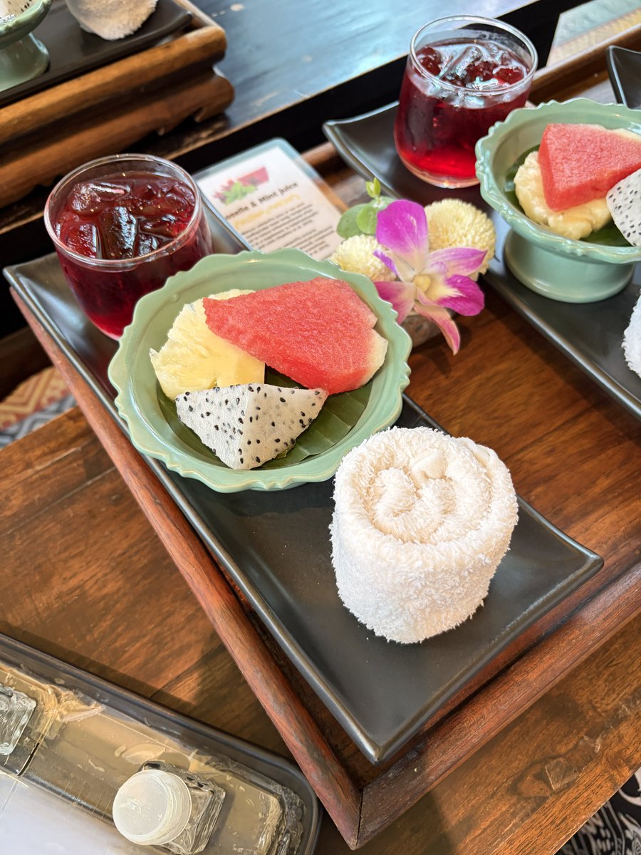 เนทนะที tweet media