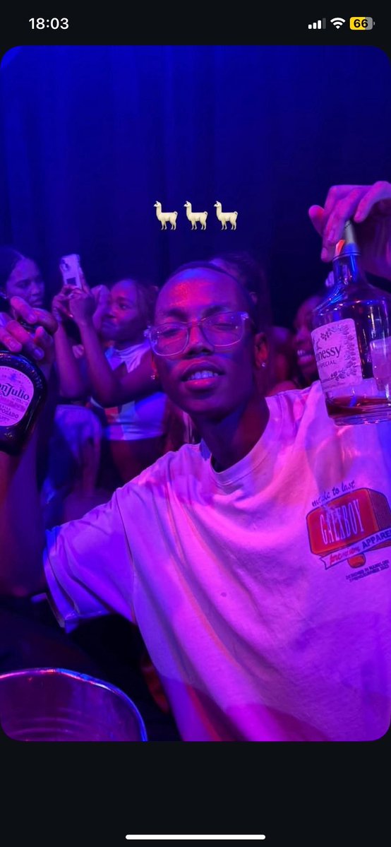 Ofentse Tladi💓 tweet media