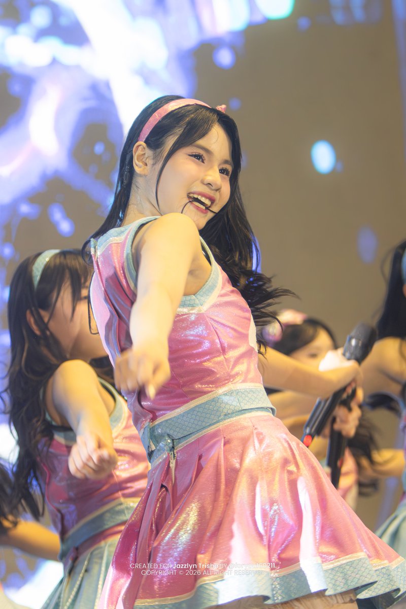 foryou160211's tweet image. 예쁘고 귀여워! 🥰🤏
@JTrisha_JKT48

11042026 
RCTI+ Sportstive+, Hall Basket Plaza Festival 
#ForYou #TrishaJKT48 #トリシャ