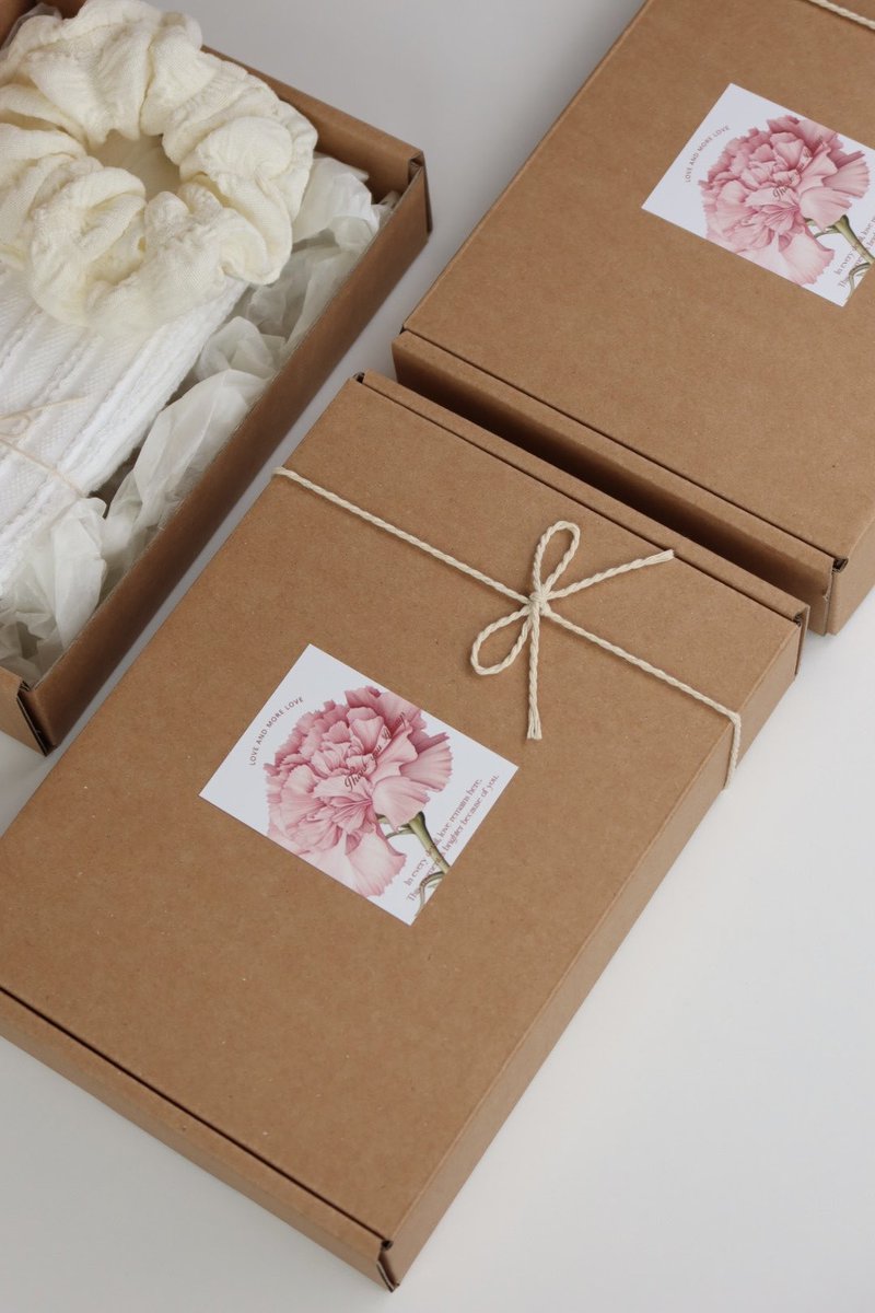 센스있는 답례품 찾고 있다면  
이 조합 추천드려요 ₊˚ʚ ɞ˚₊