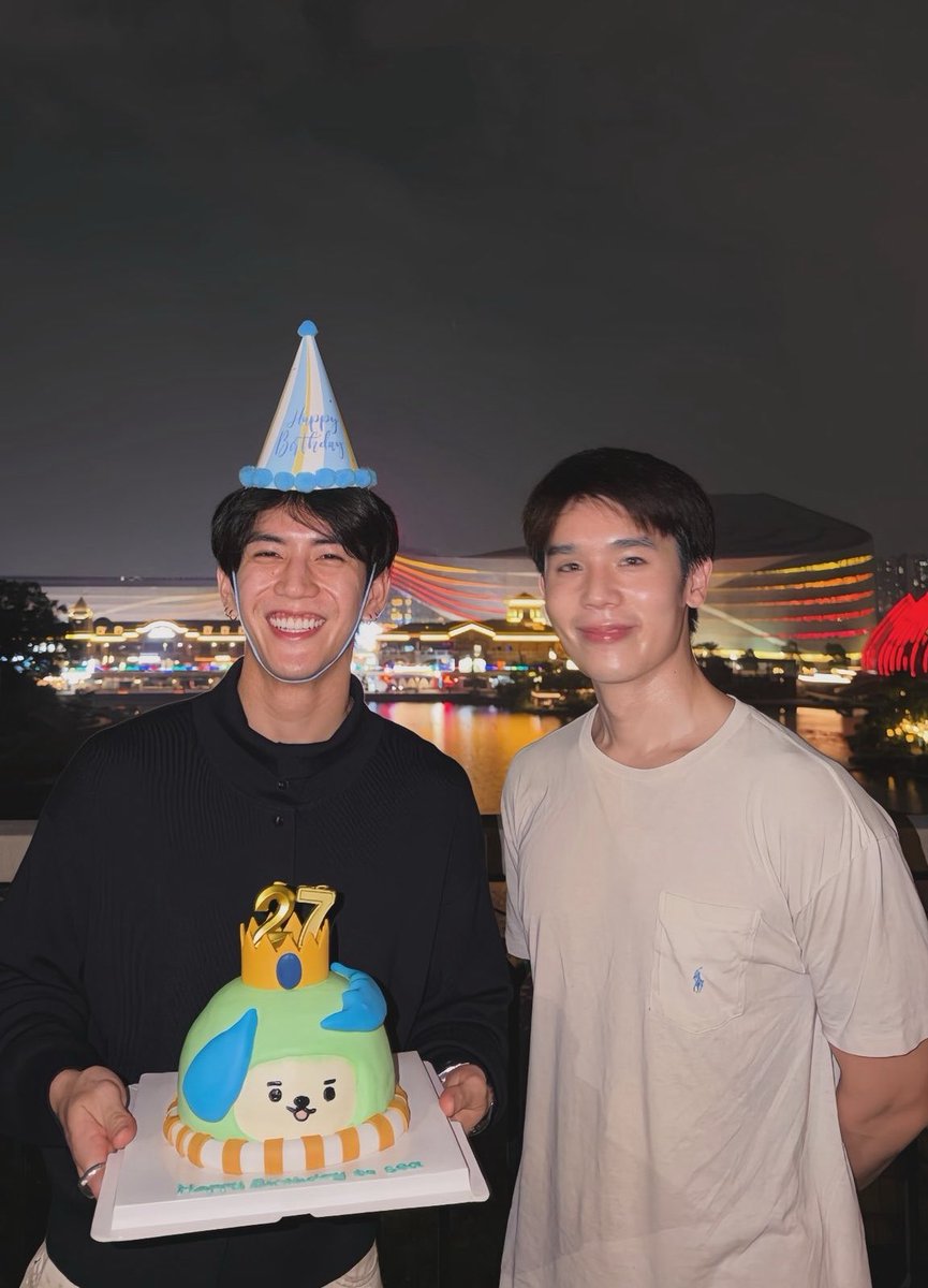 โหม่ยเม tweet media