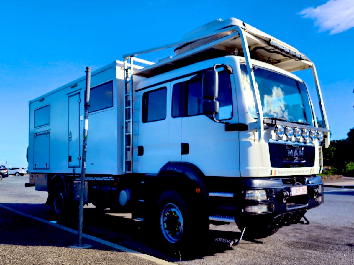 SFcarspots's tweet image. #MANMonday Spotted this cool 2006-Present MAN TGM 4x4 Expedition Truck/Overlander from Belgium #MAN #MANTGM #MANTGMOverlander #TGM4x4 #MANoverlander #MANExpeditionTruck
#MANTruckandBusSE #MANNutzfahrzeugeAG #GermanTruck
#GermanOverlander #Overlander #ExpeditionTruck #4x4Truck