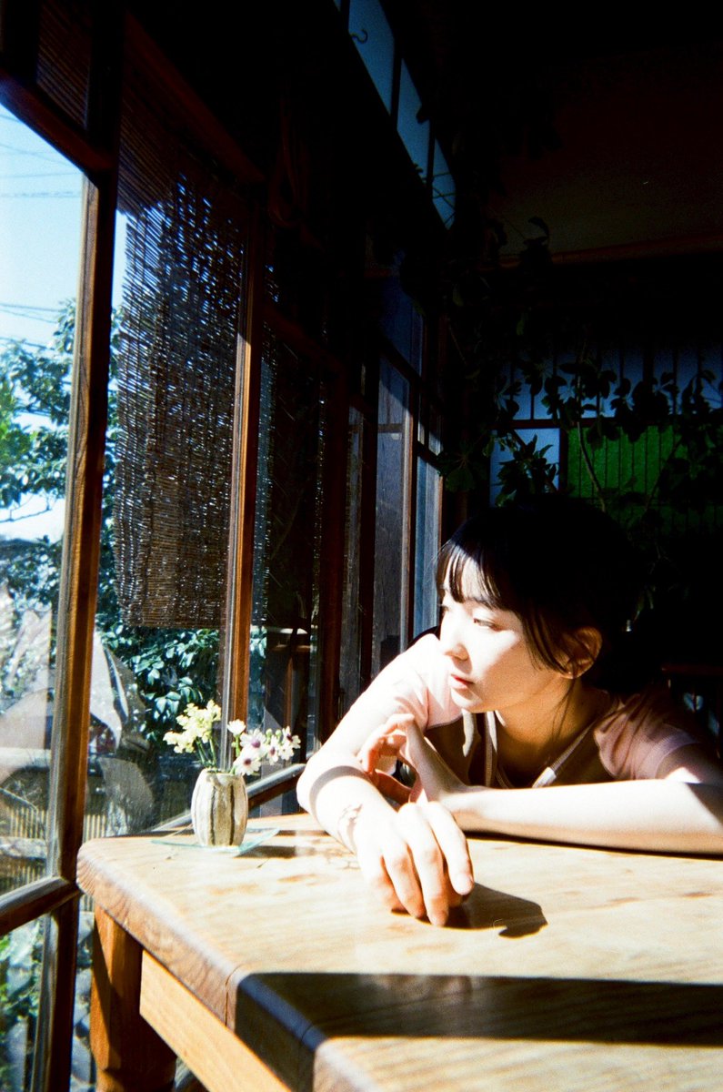 momoko_fukuchi's tweet photo. 【雑誌】

本日4/14発売📚✨
『Quick Japan』vol.183

「One Roll Time Machine」第1回
写真家・圓井誓太さんの写真連載に
参加させていただきました🪷

ぜひご覧ください! https://t.co/oCXxifdsqm