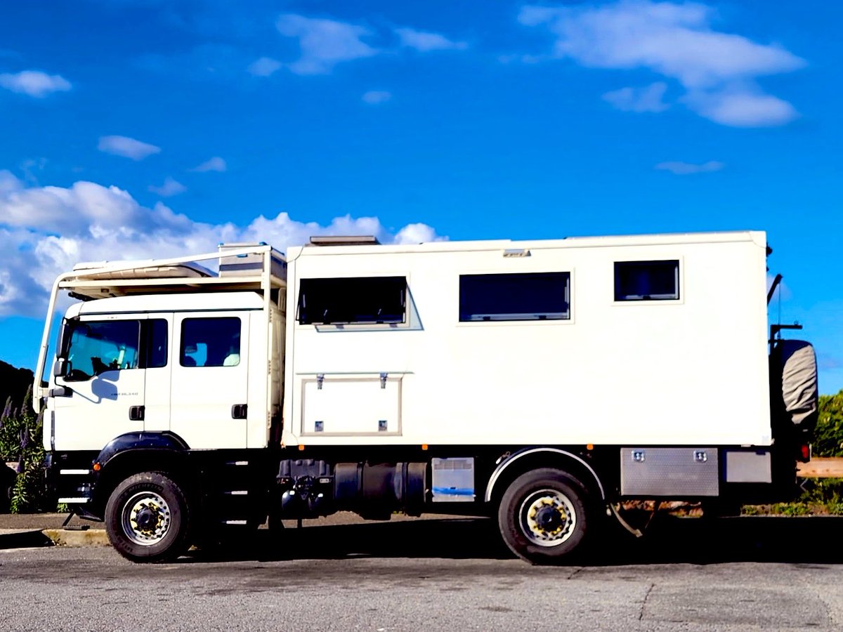 SFcarspots's tweet image. #MANMonday Spotted this cool 2006-Present MAN TGM 4x4 Expedition Truck/Overlander from Belgium #MAN #MANTGM #MANTGMOverlander #TGM4x4 #MANoverlander #MANExpeditionTruck
#MANTruckandBusSE #MANNutzfahrzeugeAG #GermanTruck
#GermanOverlander #Overlander #ExpeditionTruck #4x4Truck