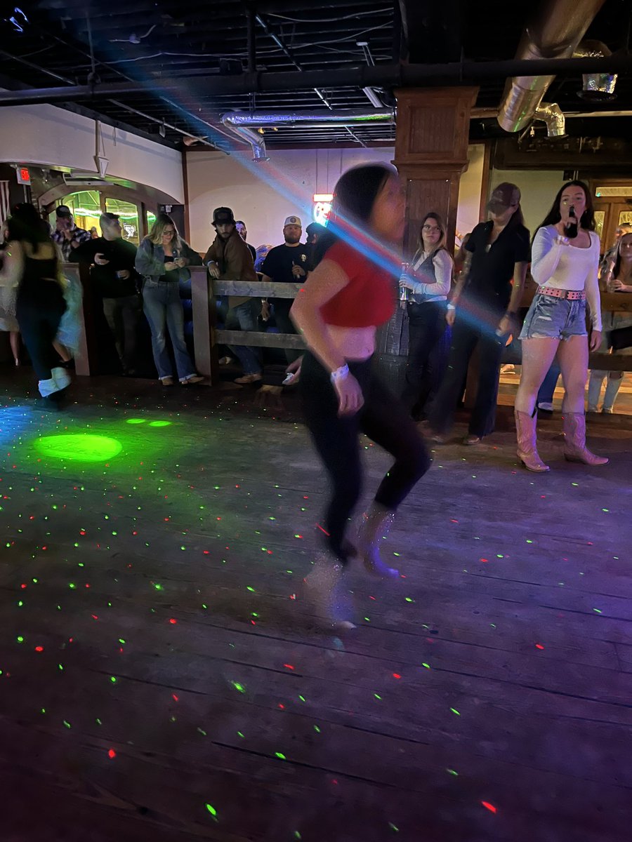 theeclairebaire's tweet image. Ngl i lowkey miss how simple times were with a twitter and MySpace 

#twitter #myspace #nostalgic