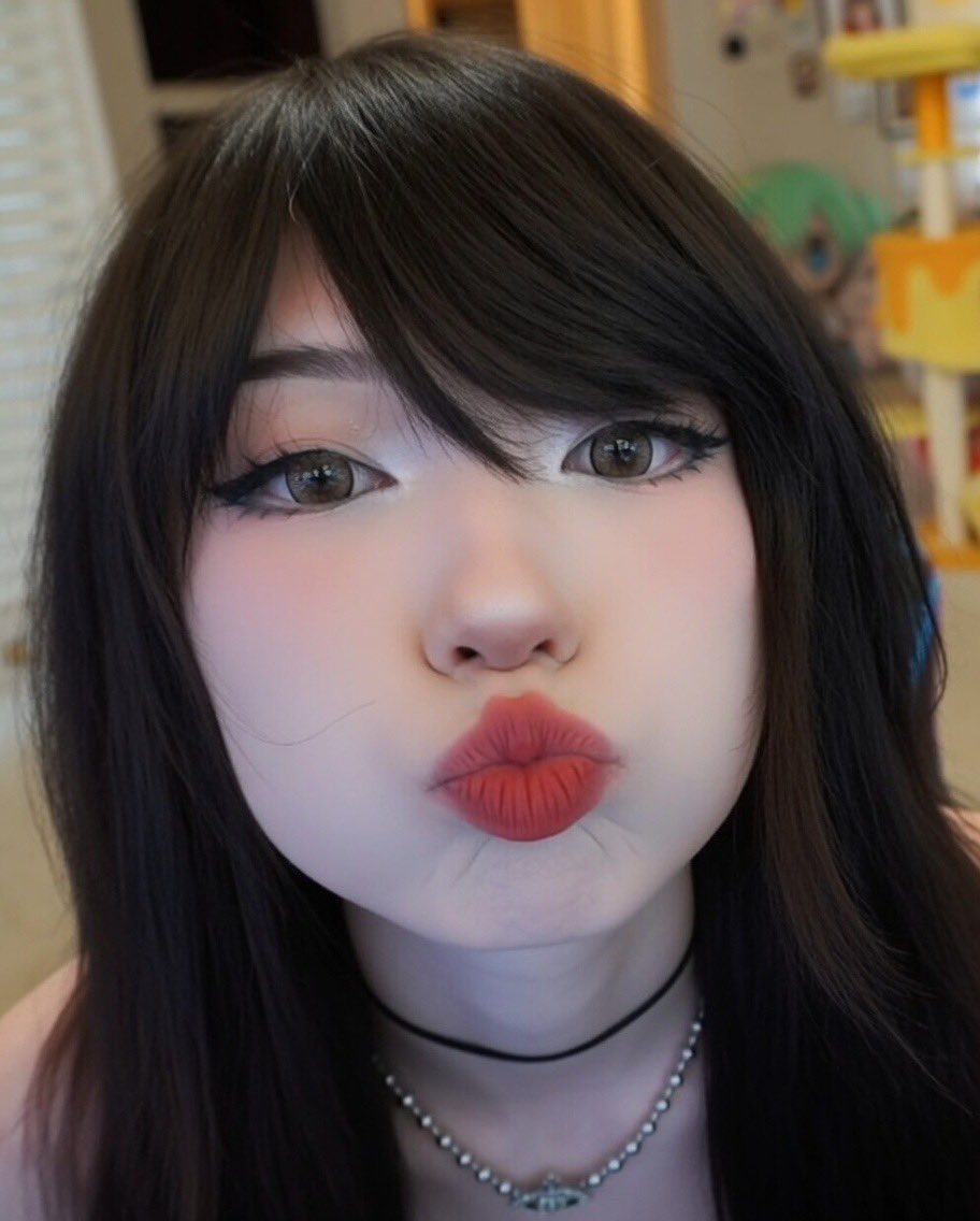 urfavfemboy tweet media