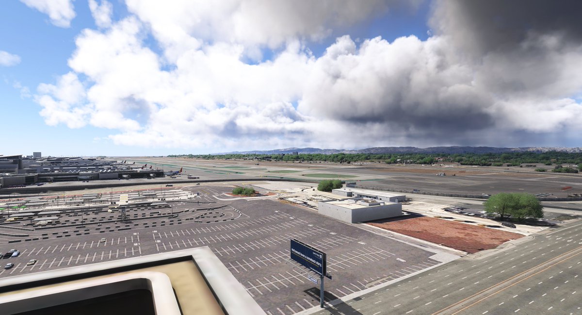 FUK_Nob0525's tweet image. LAXことロサンゼルス国際空港を見学してきました。空港周辺の散策ではYoutubeでライブ配信されている場所の聖地巡礼をしてきました。

#MSFS2024