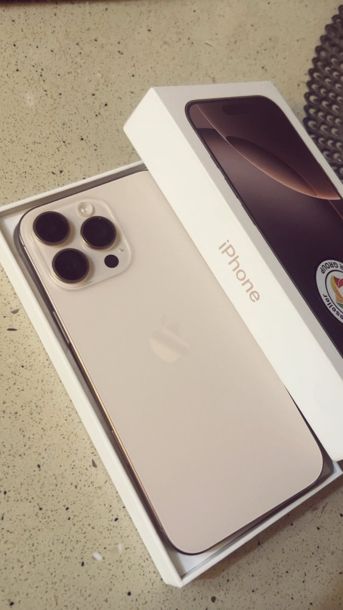 ام صگر tweet media