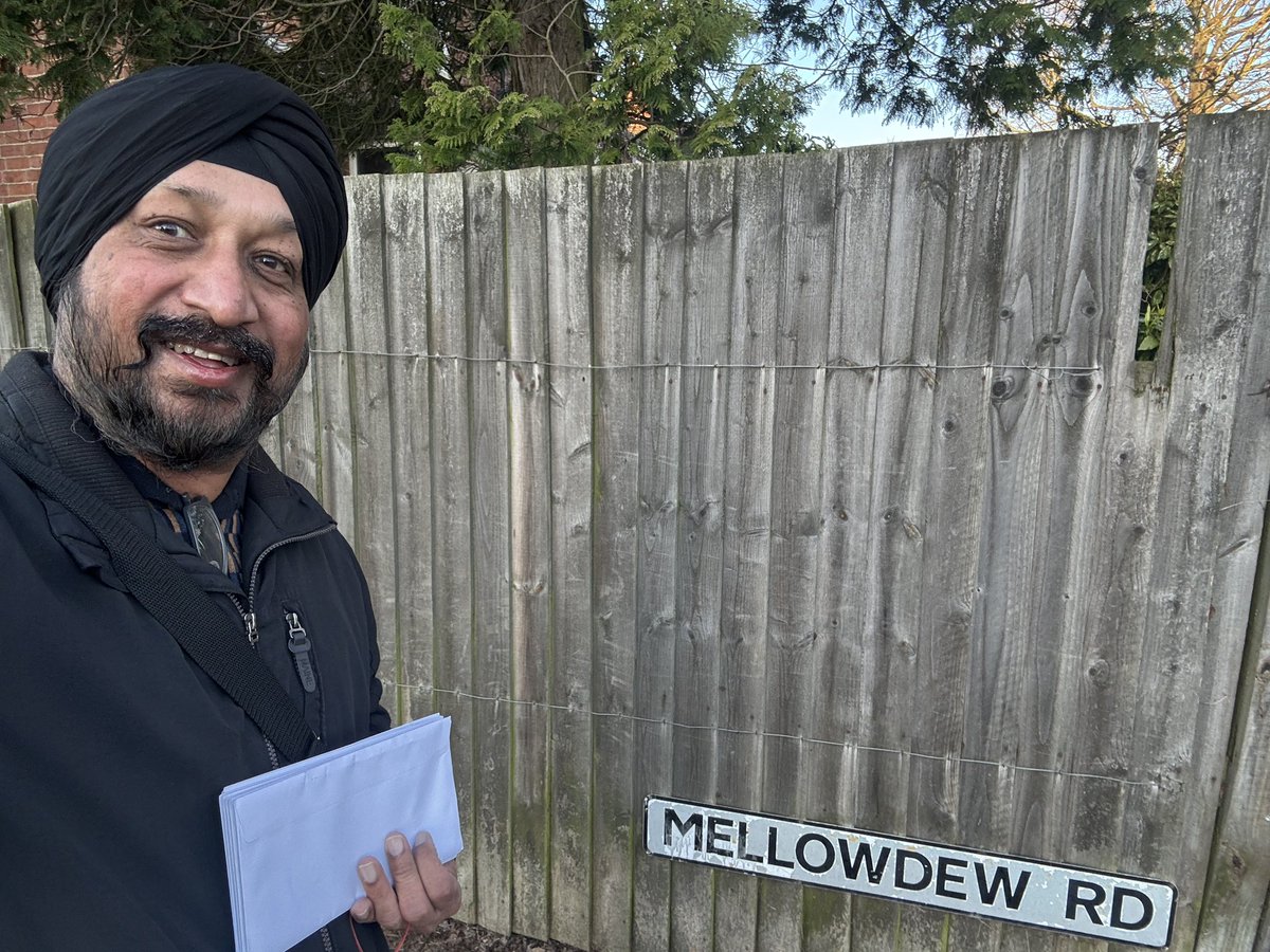 Rupinder2010's tweet photo. Very early morning session of campaign in the Lower Stoke. Very fresh morning feeling. @UKLabour campain ongoing by wider @WMLabour and @covlabourparty team. Many of our kind people helping so thanks to everyone. #ThinkLocalVoteLocalVoteLabour https://t.co/rVaSUT5nop