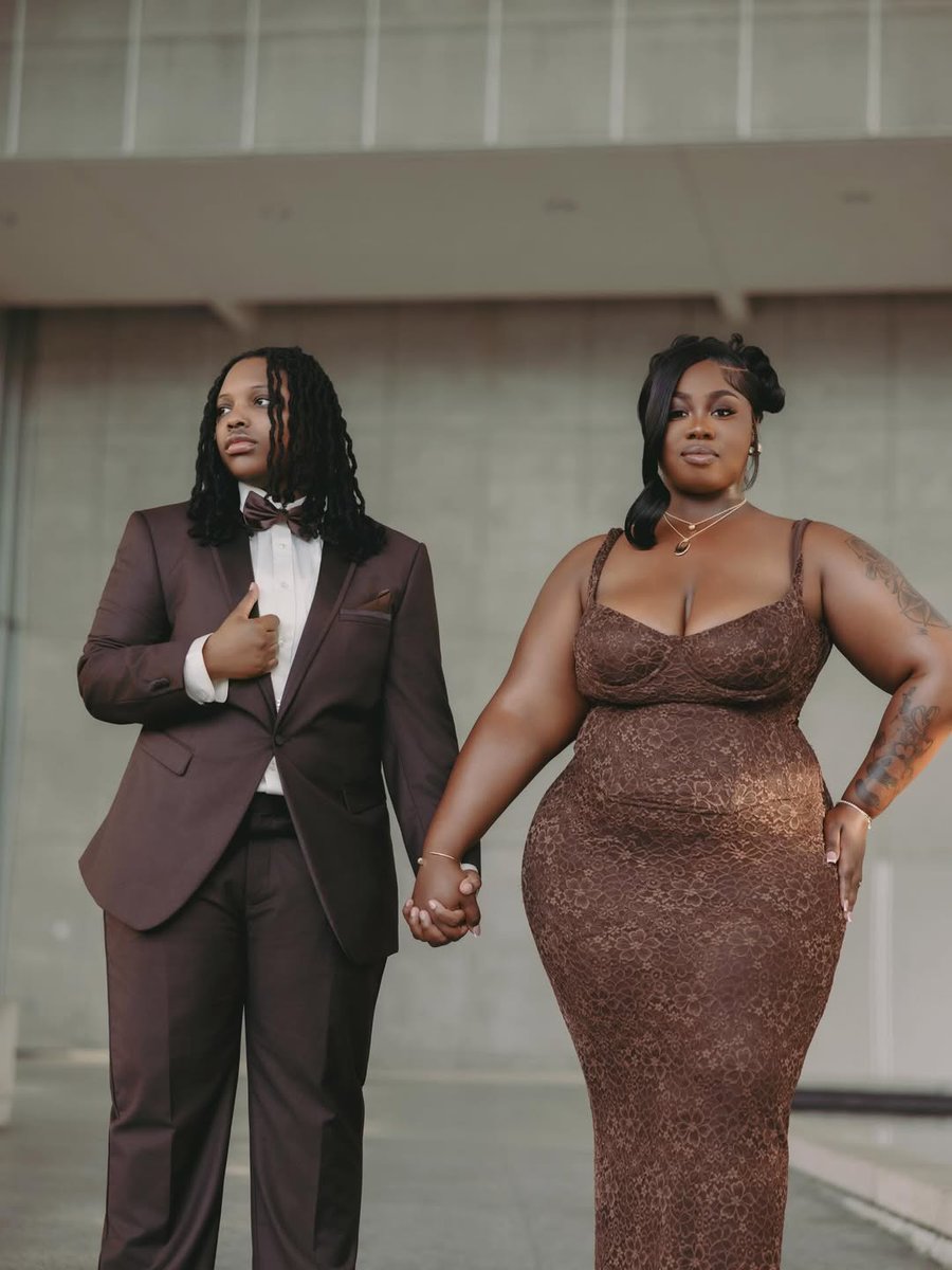 Allafricanlgbtq's tweet image. 2 years as Mrs. Williams-Green 📷
Amazing Couple: @asiawilymz
Congratulations &amp;amp; Happy Anniversary to you both
#happyanniversary
#LoveWins