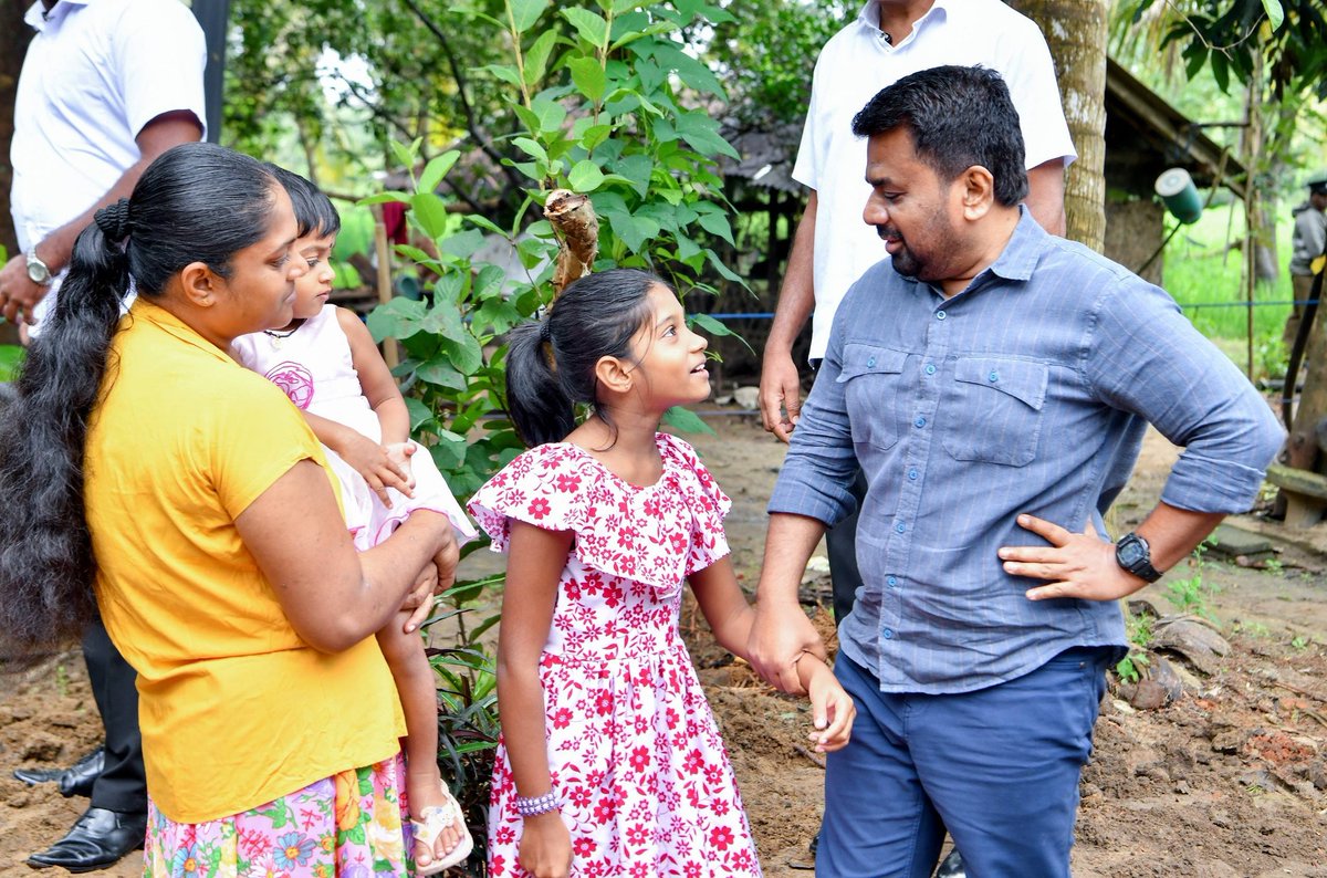 sunandadesh's tweet photo. It is the #Sinhala and #Tamil new year in #SriLanka today.
President @anuradisanayake is visiting a cyclone #Dithva-affected rural family for the occasion. He is a master communicator!
Happy new year to all! https://t.co/f9suRxzC9i