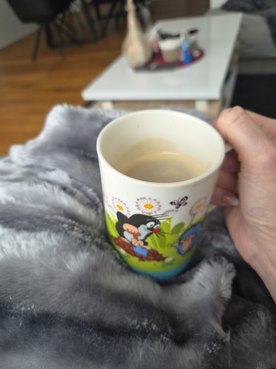 Mauerblümchen 🔩 tweet media