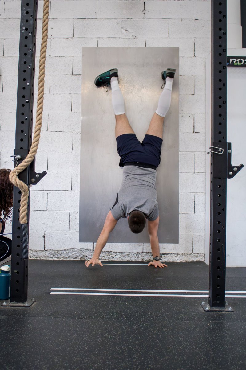 Loloche645's tweet photo. Petit challenge , compétition solo 🏋♂️ #crossfit #proudofyourself #sport https://t.co/eeNqIeFvUw