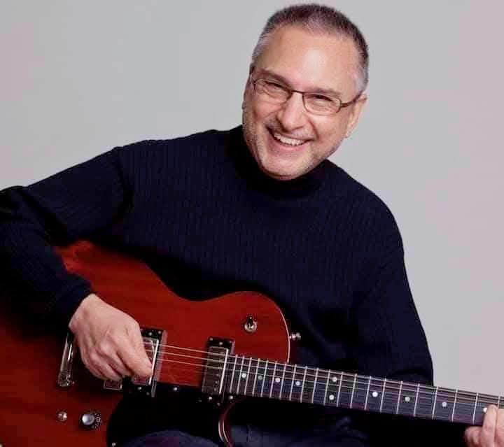 SEJenks's tweet photo. Tues. 14.02.26 @Peter_pa_antony Q-burn.  Spotlights @BillCurreri &amp; @U2. Peter plays 4 tracks from these featured artists.
06:00 https://t.co/HOdHB1wk93 
14:00 https://t.co/lsXO1YQ9M9 
16:00 https://t.co/iOkqJLAwtL
18:00 https://t.co/u4Tk8ScZBZ
20:00 https://t.co/WrAeykm4K4 https://t.co/wMMeLRdOER