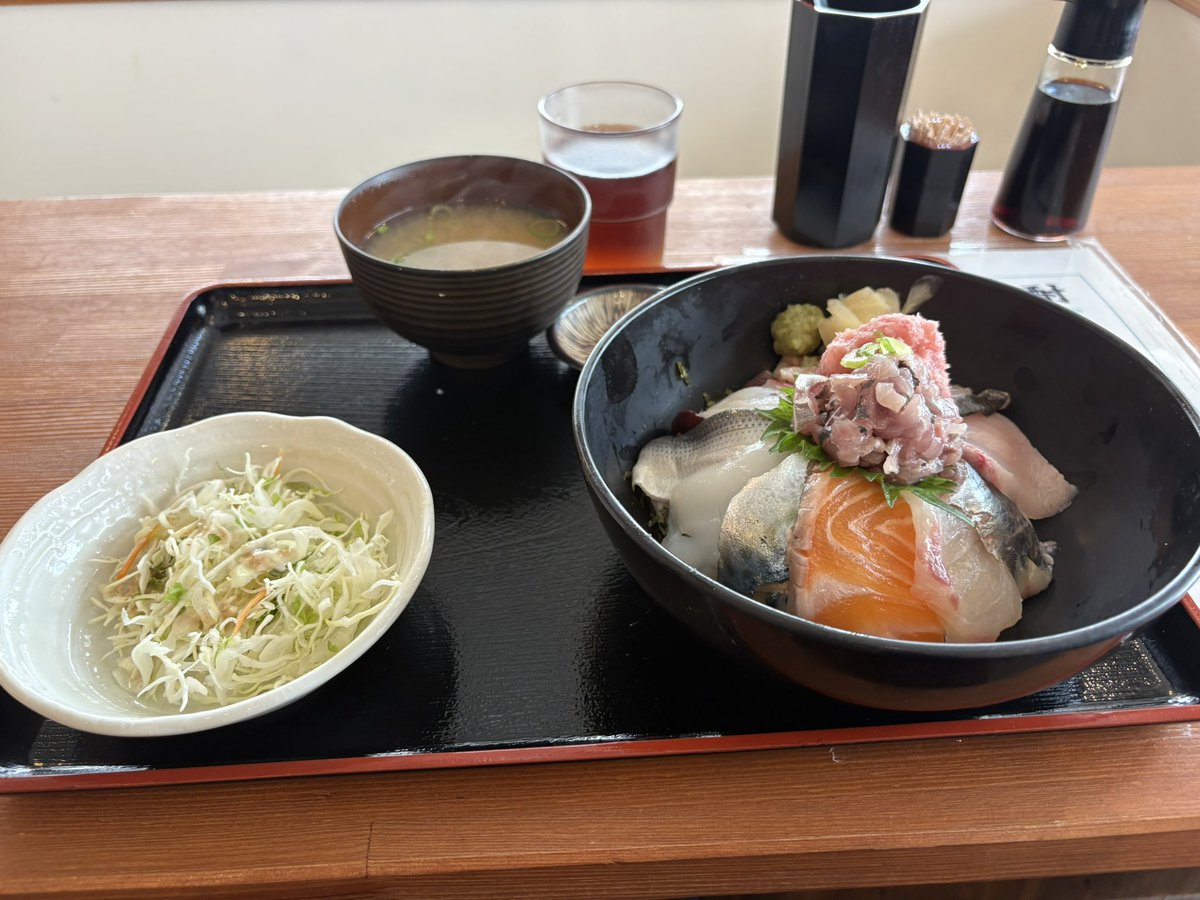 HOMPi_co_jp's tweet photo. 秋葉原にもある快海岩本町店のランチ
本日は岩本町-錦糸町-浅草橋です https://t.co/7UNoxhBJ4y