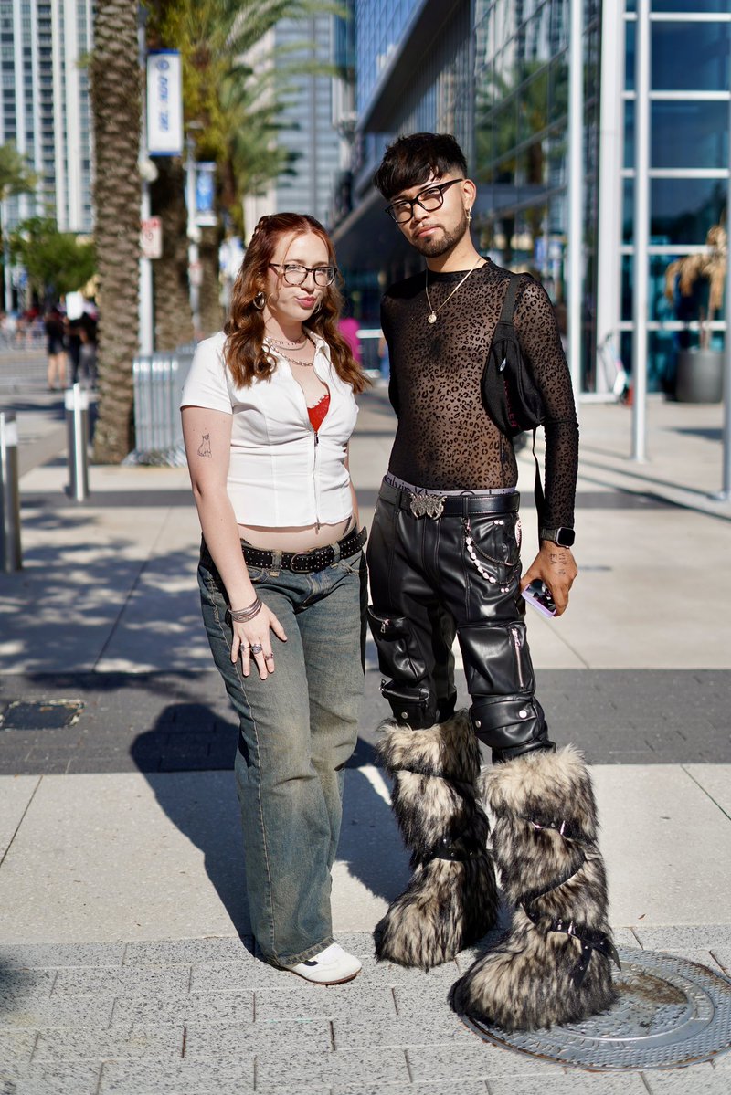 tomas (✶) tweet media