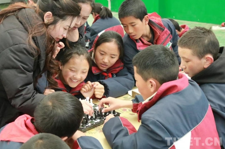 CHNTibetGerman's tweet image. Jugendfitness-Demonstrationsprojekt „Lauf, junges China!“ 2026 in Xizang im Kreis Nyainrong (Nagqu) durchgeführt🥰🥳 #Culture #Sports #Exercise #Youth