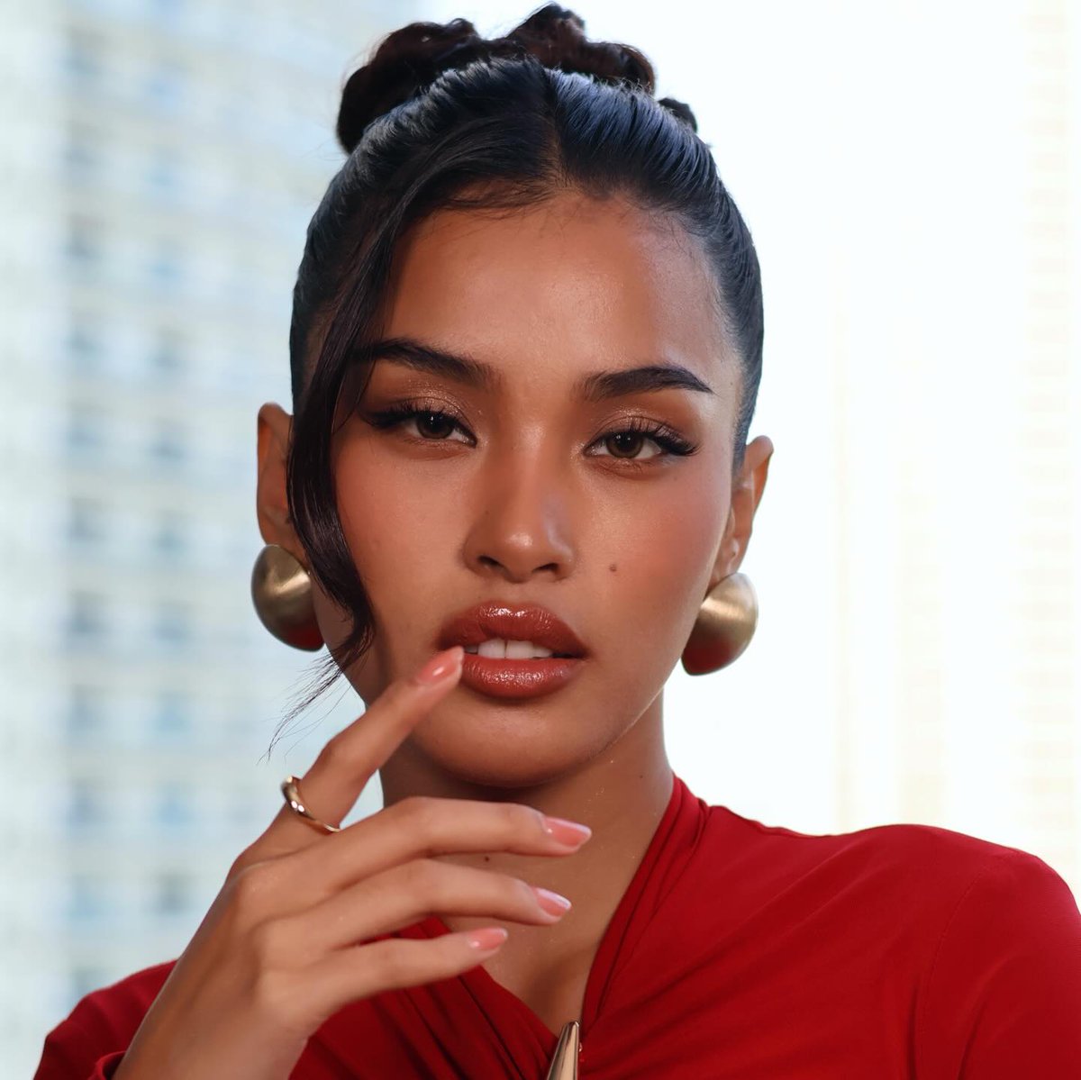 RalphVeeUNI's tweet photo. [04142026] Mac Igarta IG post

"@shuveeetrata 🌹"

More pictures here: https://t.co/Wj9lRceE5i

📝 #RalphVee | #ShuveeEtrata | Shuvee Etrata📝 https://t.co/StCxu7Of3W