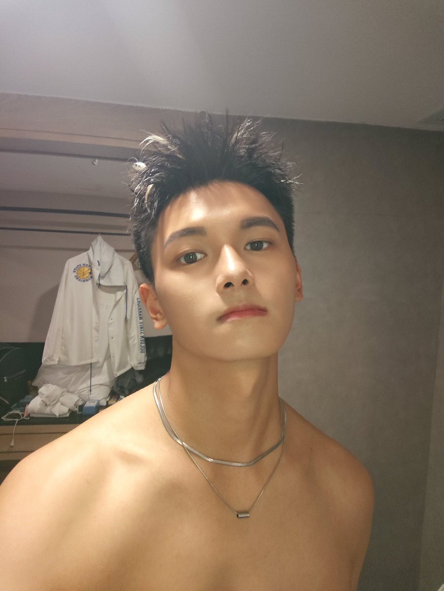 shanghai2004's tweet photo. 你的直男爹 https://t.co/ws2qUG8oXF