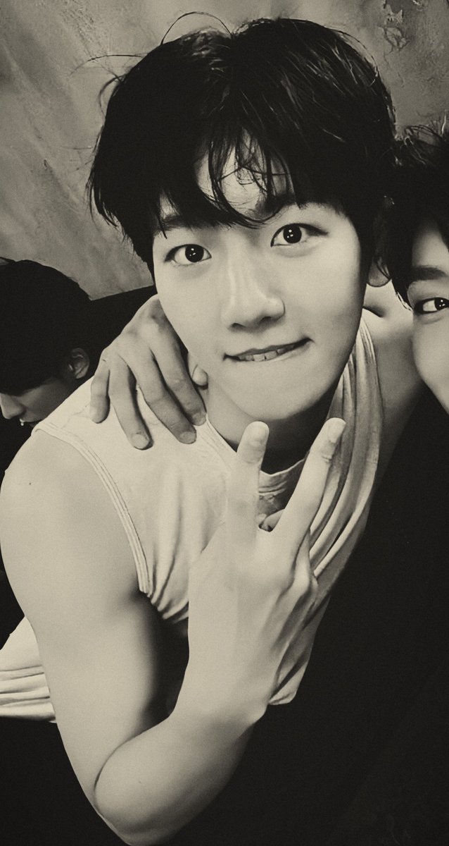 ᅟᅟ#𝟶𝟷, h̲𝗂𝗍𝗈𝗆𝗂 tweet media