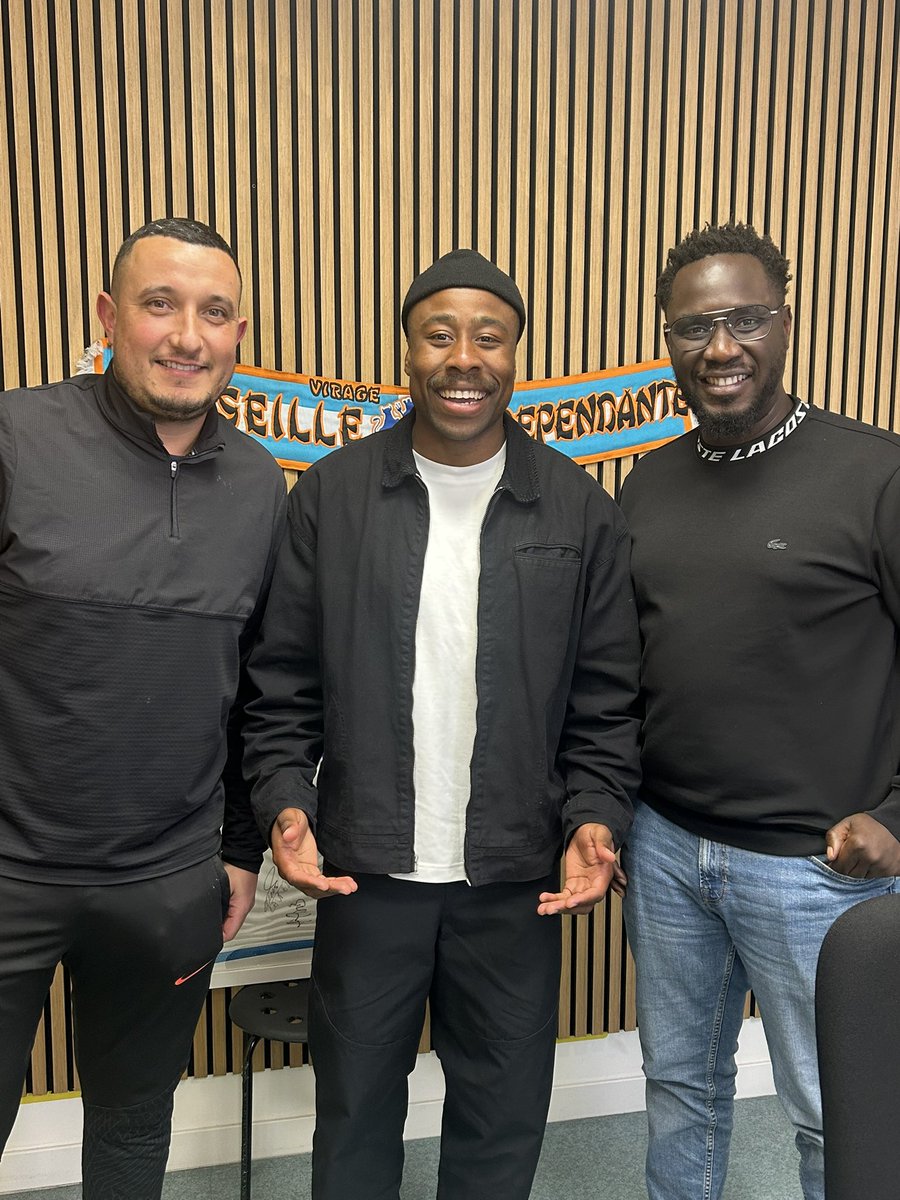cacahuette1997's tweet photo. 1Er passage radio hier soir sur @Fossafm dans l’émission foot “ZEBRIEF” pour discuter de l’actualité de @OM_Officiel avec toute l’équipe et également présenter notre projet “MÉDIA NATIONAL

Une superbe expérience qui en appellera d’autres je l’espère 

#marseille #radio #fossafm https://t.co/As9nIhR1Io