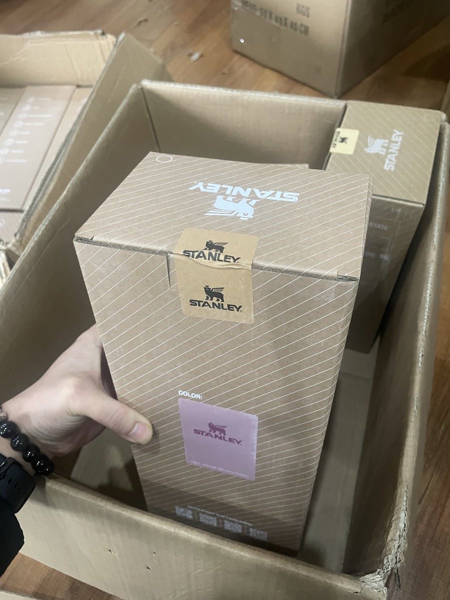 Transportation in China tweet media