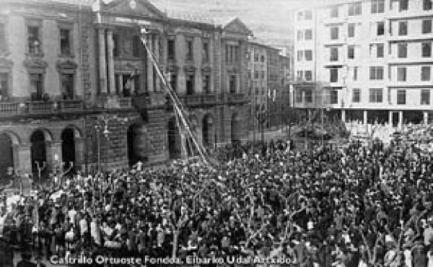 Memoria histórica - Miércoles Republicano ❤️💛💜 tweet media