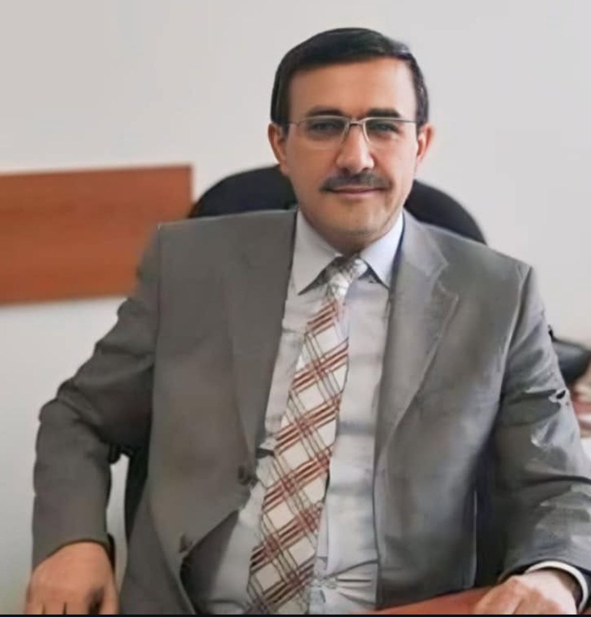 Hasan Balcı Türk Tarih Kurumu'nda şube müdürüydü. Durup dururken ihraç edildi ve hapis yattı, cezaya çarptırıldı, 2 çocuğu da işten atıldı ve mahkum edildi!

Sonunda beraat etti, pardon dendi, ama psikolojisi bozulmuştu!

...Ve yükü kaldıramadı, dün Ankara'da 67 yaşında intihar