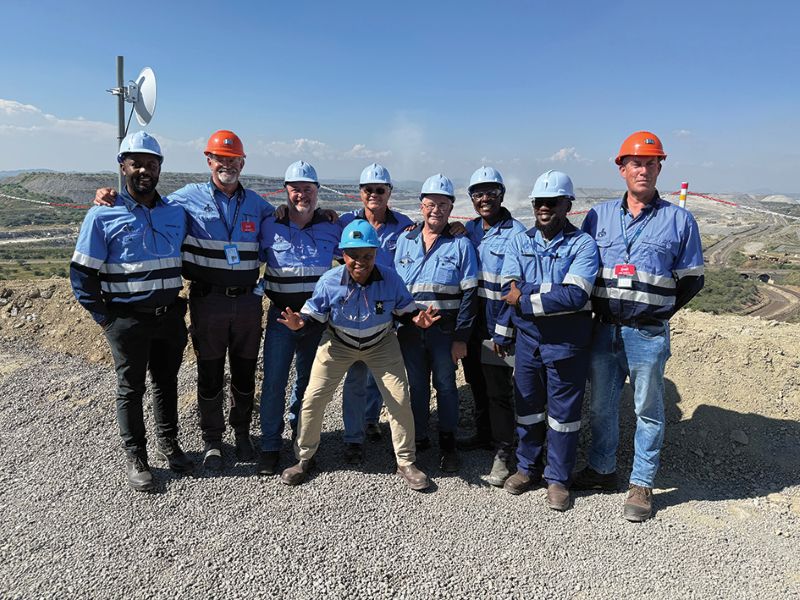 Mining_Online's tweet image. #TharisaMinerals has officially commenced the next phase of its mining journey with the inaugural blast at its underground project on Tuesday, 31 March 2026. 

africanmining.co.za/2026/04/14/cem…

#AfricanMining #TharisaMine #UndergroundMineDevelopment #CementationAfrica